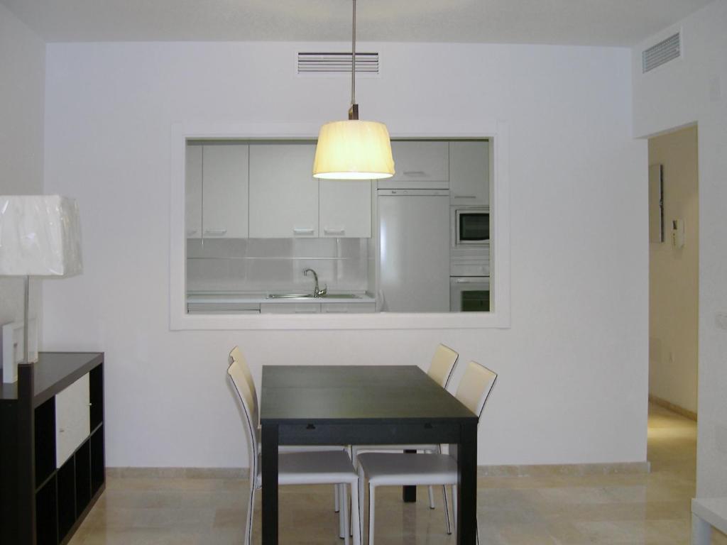 Apartamentos Dona Carmen Μάλαγα Δωμάτιο φωτογραφία